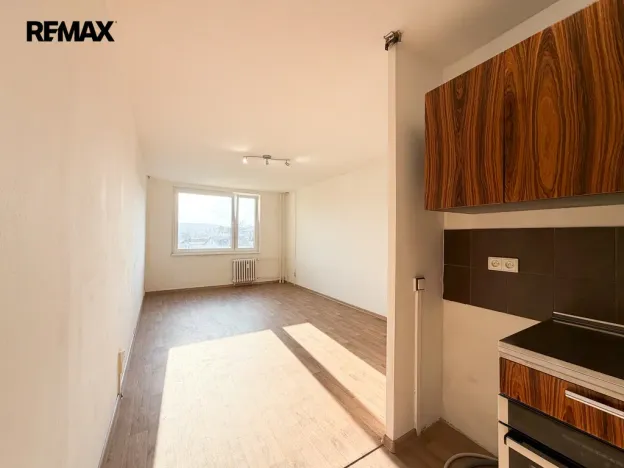 Pronájem bytu 2+kk, Komárov, Pionýrů, 43 m2