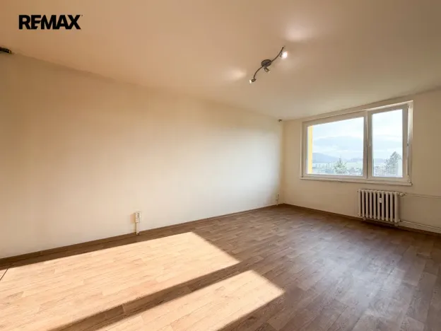 Pronájem bytu 2+kk, Komárov, Pionýrů, 43 m2