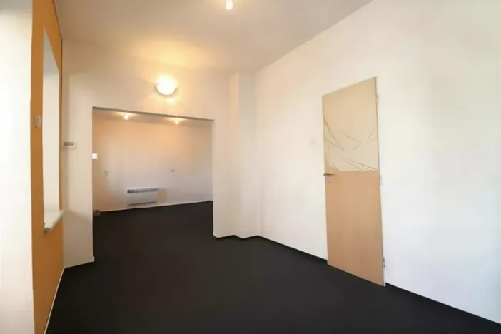 Pronájem obchodního prostoru, Židlochovice, Nádražní, 65 m2