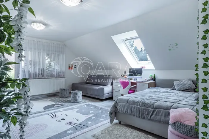 Prodej rodinného domu, Zeleneč, Štefánikova, 540 m2