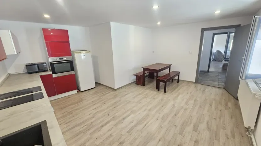 Prodej rodinného domu, Vrutice - Svařenice, 1143 m2