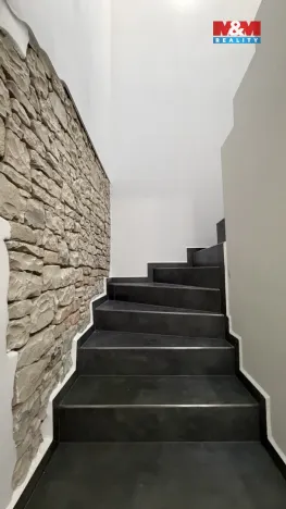 Pronájem bytu 2+kk, Louny, Pražská, 48 m2