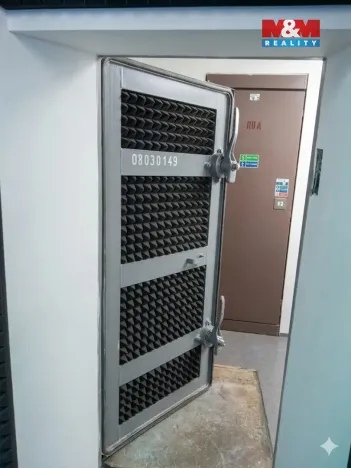 Pronájem komerční nemovitosti, Havířov - Město, Mickiewiczova, 30 m2