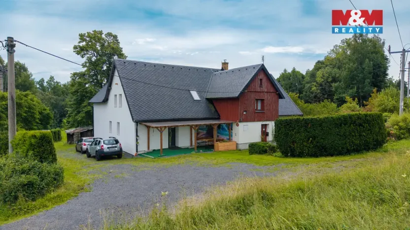 Prodej rodinného domu, Pěnčín, 323 m2