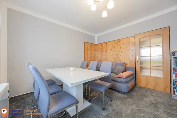 Prodej rodinného domu, Zvole, 250 m2