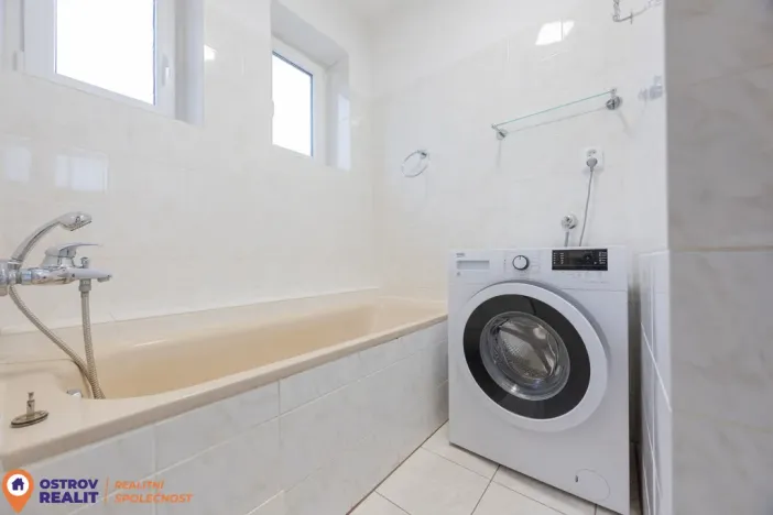 Prodej rodinného domu, Zvole, 250 m2