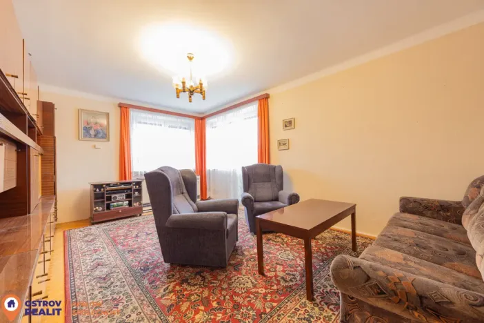 Prodej rodinného domu, Zvole, 250 m2