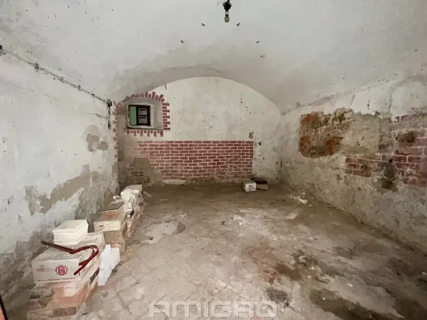 Prodej činžovního domu, Ostrovačice, náměstí Viléma Mrštíka, 1000 m2