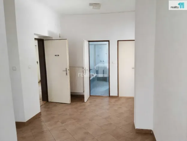 Pronájem rodinného domu, Nová Paka - Studénka, 208 m2