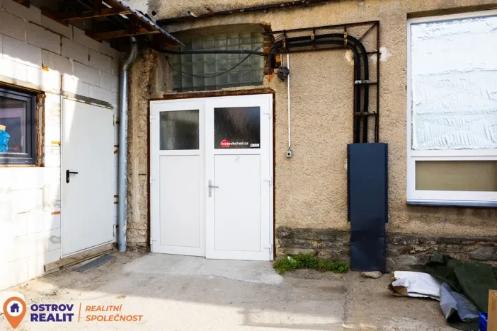 Prodej obchodního prostoru, Šumperk, Uničovská, 198 m2
