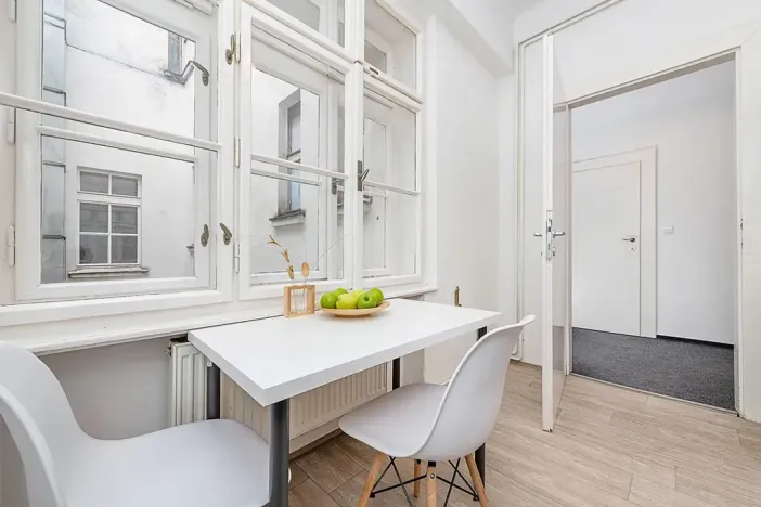 Pronájem pokoje, Plzeň, Riegrova, 190 m2