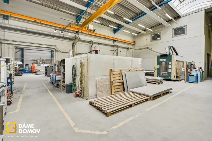 Pronájem skladu, Uherské Hradiště - Vésky, Zámostí, 2072 m2