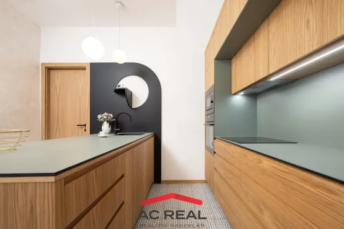 Pronájem bytu 2+1, Brno, Čápkova, 73 m2