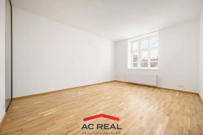 Pronájem bytu 2+1, Brno, Čápkova, 73 m2