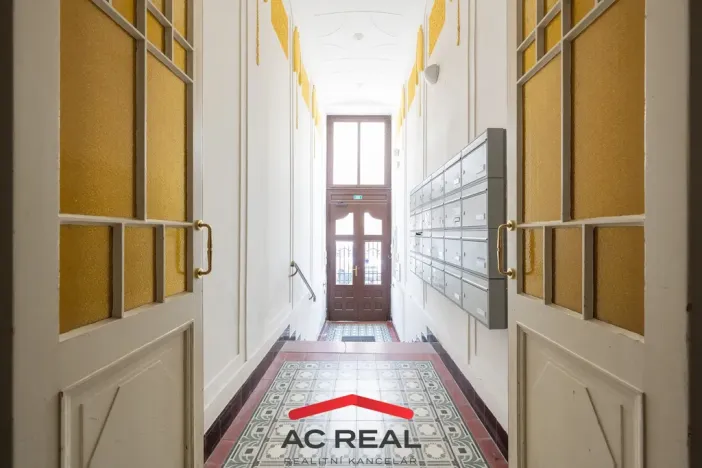 Pronájem bytu 2+1, Brno, Čápkova, 73 m2