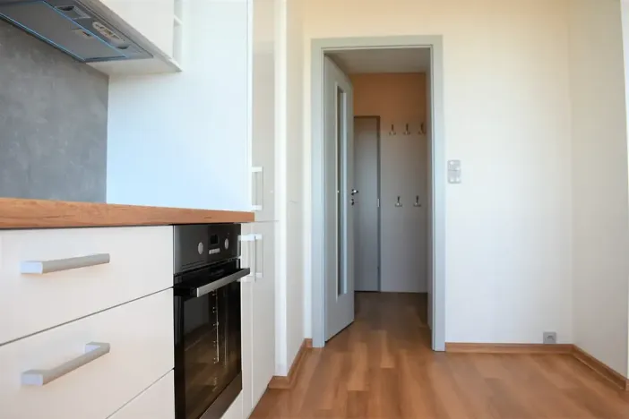 Pronájem bytu 3+kk, Praha - Hostivař, Kozmíkova, 67 m2