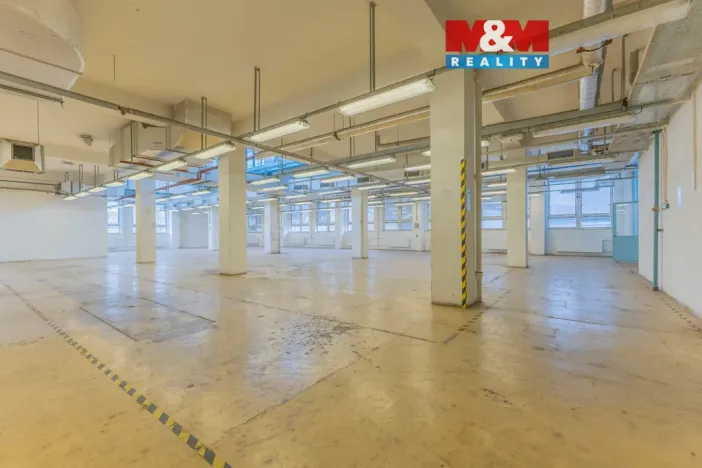 Pronájem skladu, Jirkov, Mostecká, 724 m2