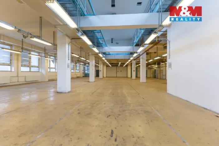 Pronájem skladu, Jirkov, Mostecká, 724 m2