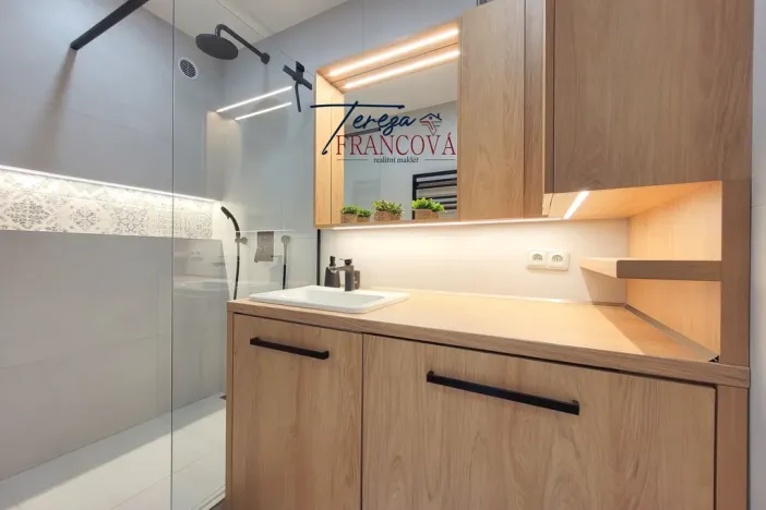 Pronájem bytu 2+1, Prostějov, Svatoplukova, 61 m2