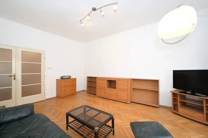 Pronájem bytu 2+1, Praha - Vinohrady, Lucemburská, 81 m2