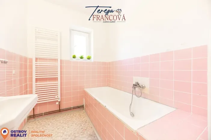 Prodej rodinného domu, Šternberk - Chabičov, 222 m2