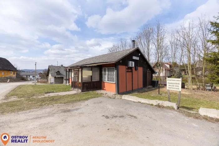 Prodej obchodního prostoru, Jedlí, 86 m2