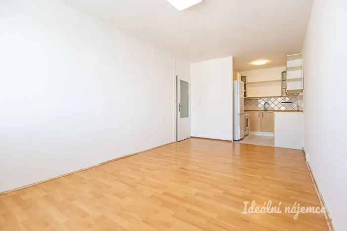 Pronájem bytu 2+kk, Praha - Horní Měcholupy, Nad přehradou, 43 m2