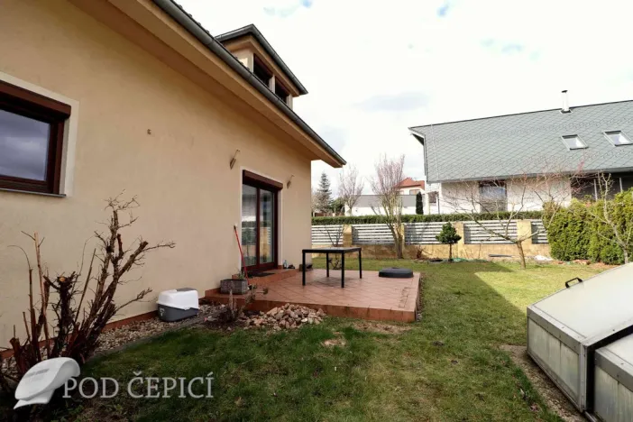 Pronájem rodinného domu, Zastávka, Čapkova, 95 m2