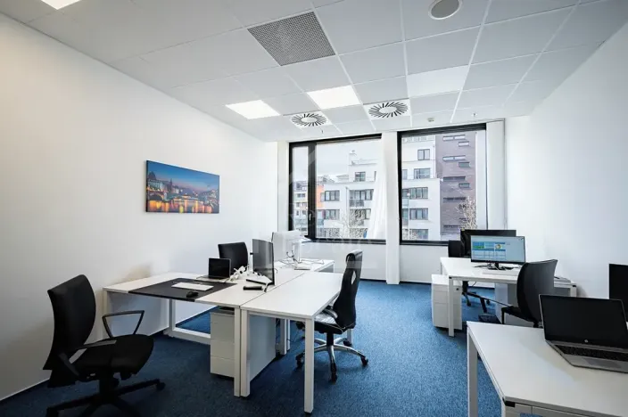 Pronájem kanceláře, Praha - Stodůlky, Laurinova, 330 m2