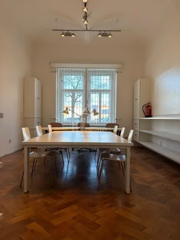 Pronájem kanceláře, Praha - Smíchov, Janáčkovo nábřeží, 51 m2