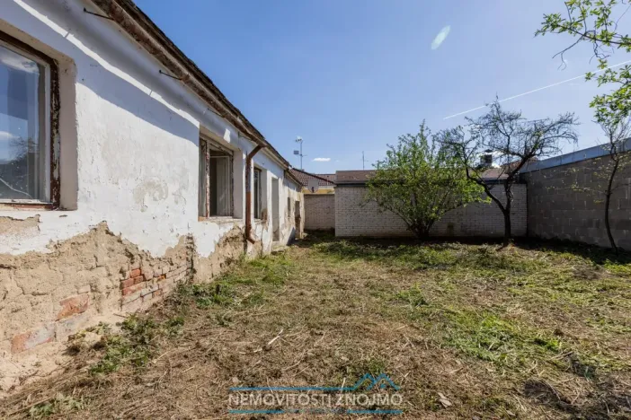 Prodej rodinného domu, Znojmo - Oblekovice, Oblekovická, 180 m2