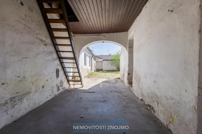 Prodej rodinného domu, Znojmo - Oblekovice, Oblekovická, 180 m2