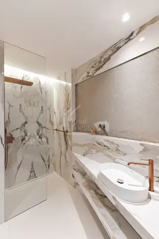 Prodej bytu 4+kk, Praha - Holešovice, Komunardů, 163 m2