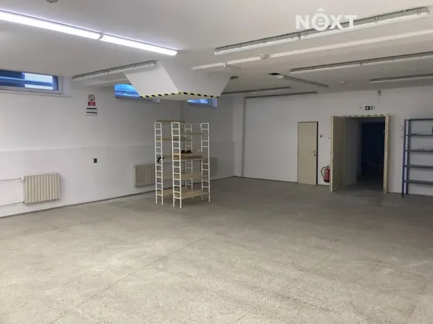 Pronájem výrobních prostor, Tábor, Vančurova, 450 m2