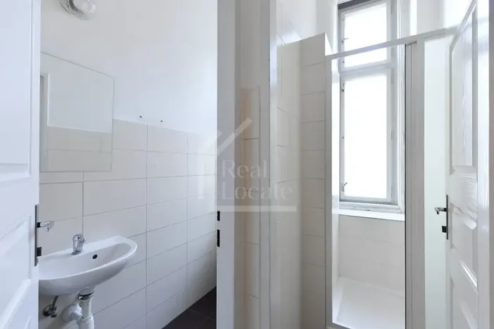 Pronájem kanceláře, Praha - Nové Město, Lazarská, 110 m2