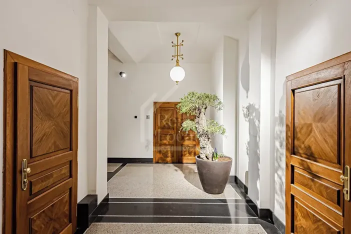 Pronájem kanceláře, Praha - Nové Město, Lazarská, 110 m2