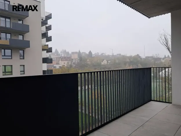 Pronájem bytu 1+kk, Praha - Modřany, Zlochova, 49 m2