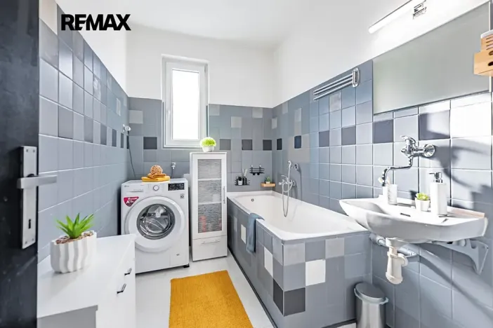 Prodej rodinného domu, Panenské Břežany, K dálnici, 202 m2