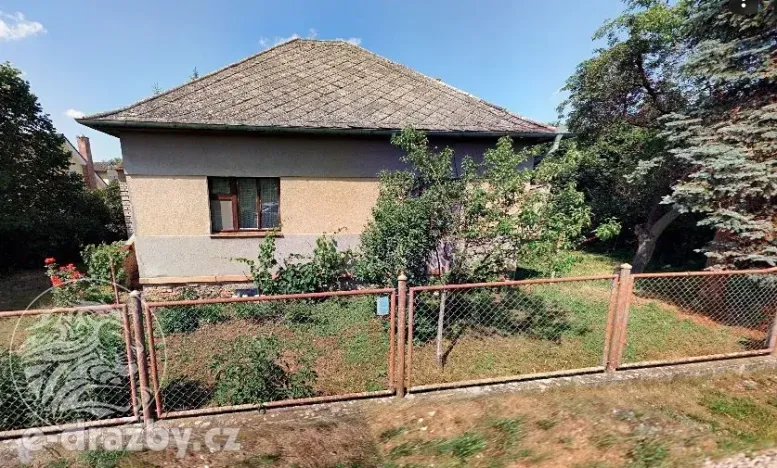 Prodej rodinného domu, Kozomín, 489 m2