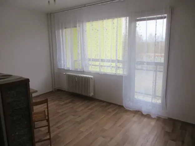 Pronájem bytu 2+kk, Brno, Krymská, 41 m2