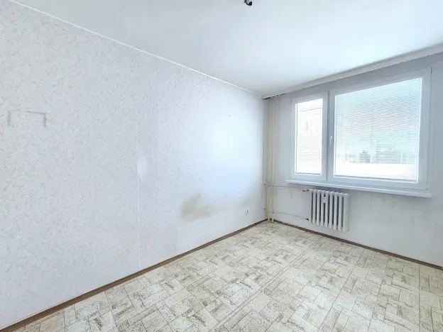 Prodej bytu 2+kk, Kralupy nad Vltavou, sídl. Hůrka, 39 m2