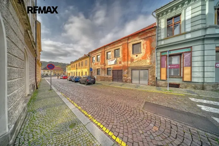 Prodej rodinného domu, Kutná Hora, Jungmannovo náměstí, 200 m2