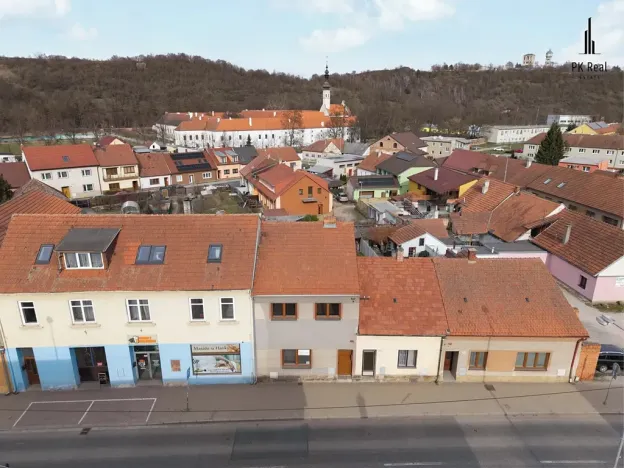 Prodej rodinného domu, Oslavany, Hlavní, 205 m2