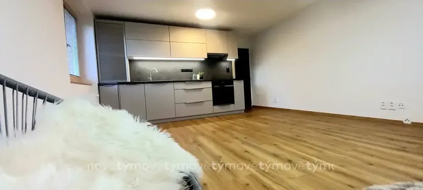 Pronájem bytu 3+kk, Pardubice, Ke Kamenci, 79 m2