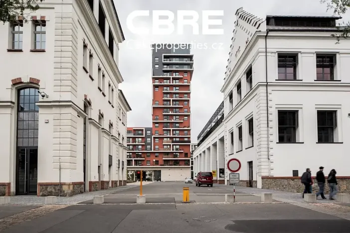 Pronájem kanceláře, Praha - Holešovice, U průhonu, 205 m2