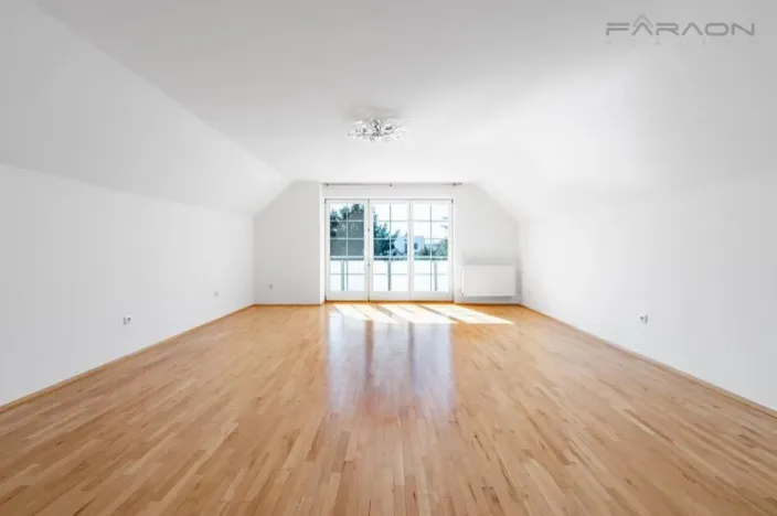 Pronájem vily, Praha - Suchdol, Havraní, 350 m2