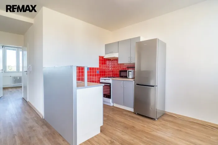 Pronájem bytu 3+kk, Praha - Braník, Novodvorská, 55 m2