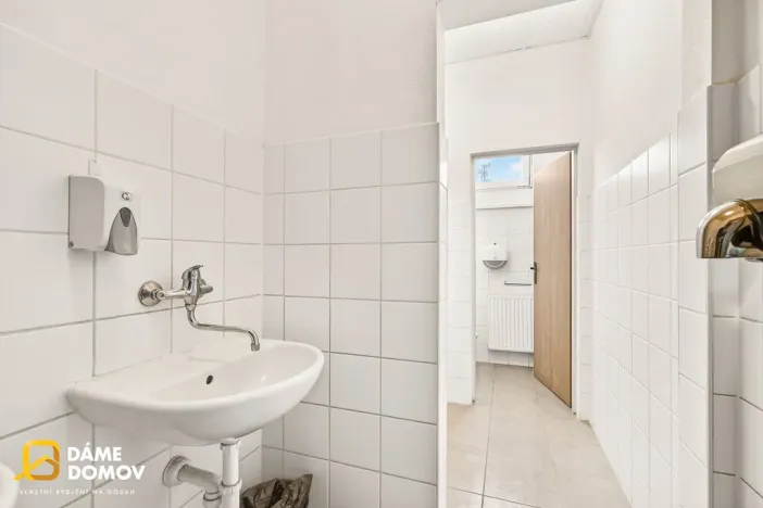 Pronájem skladu, Uherské Hradiště - Vésky, Zámostí, 482 m2