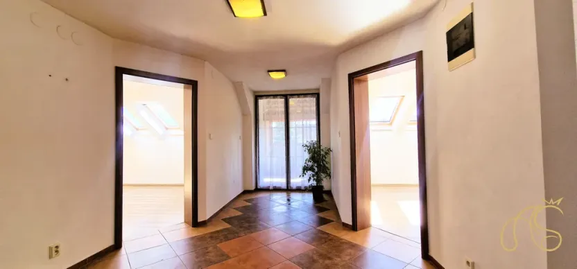 Prodej rodinného domu, Kouty, 220 m2