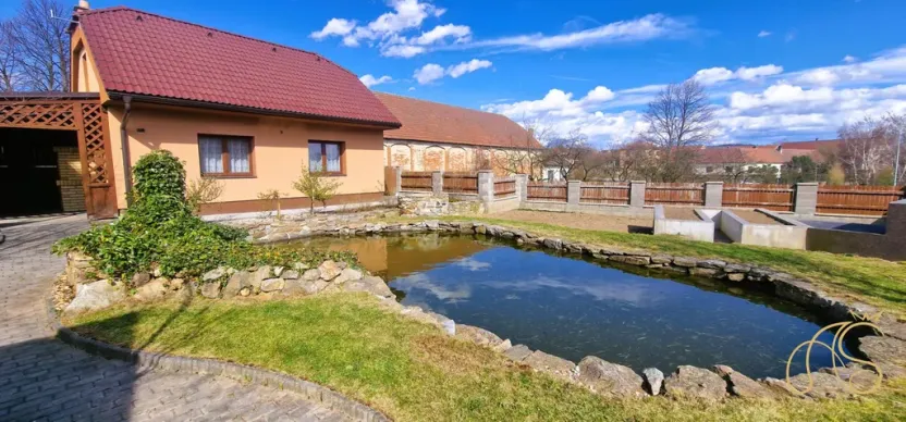 Prodej rodinného domu, Kouty, 220 m2